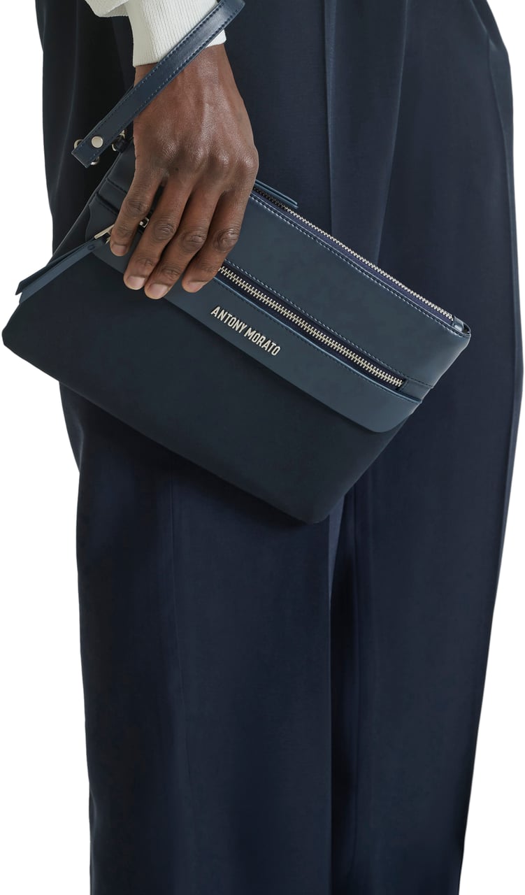 Antony Morato POUCH IN NYLON FABRIC AND FAUX LEATHER.METAL ZIP POCKET.LOGO RIVET.DETACHABLE HANDLE Blauw