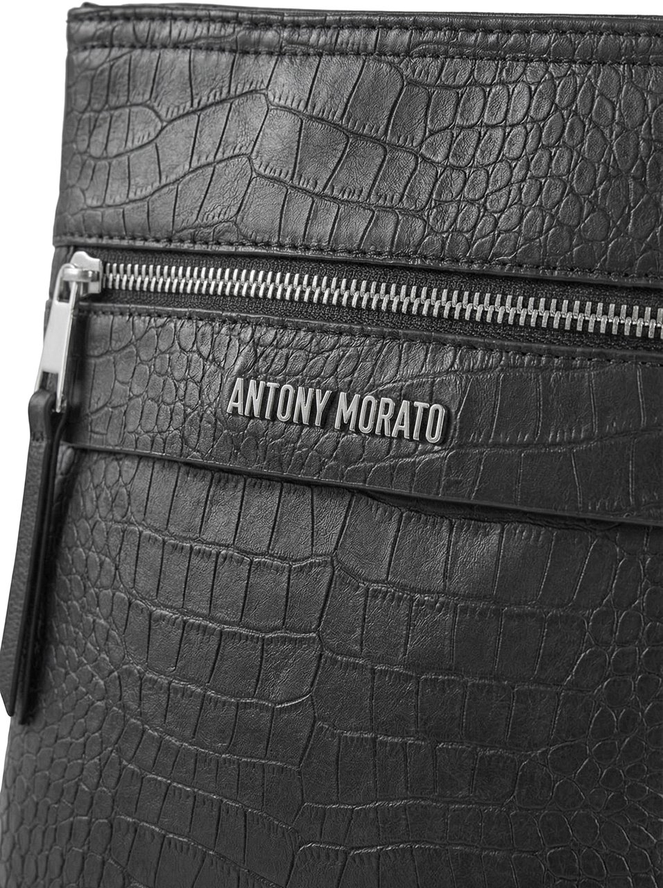 Antony Morato MESSENGER IN FAUX LEATHER CROCODILE PRINT.METAL ZIP POCKET.LOGO RIVET.ADJUSTABLE STRAP Zwart