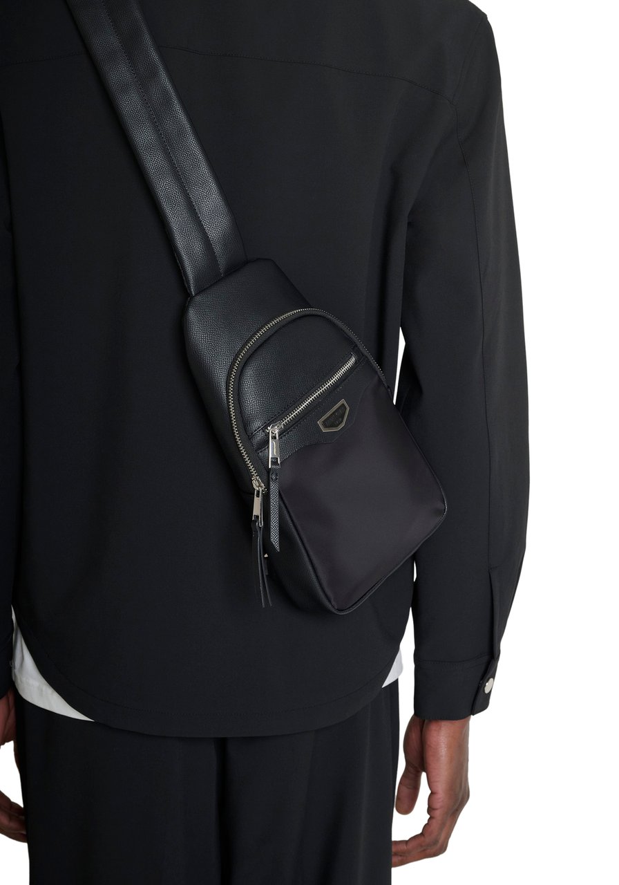 Antony Morato SLING BACKPACK. ZIP POCKETS.3D LOGO .ADJUSTABLE STRAP Zwart