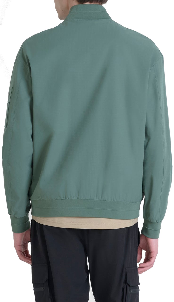 Antony Morato COAT REGULAR FIT IN RECYCLED POLYESTER RIB STOP WEAVE FABRIC WITH METAL LOGO Groen