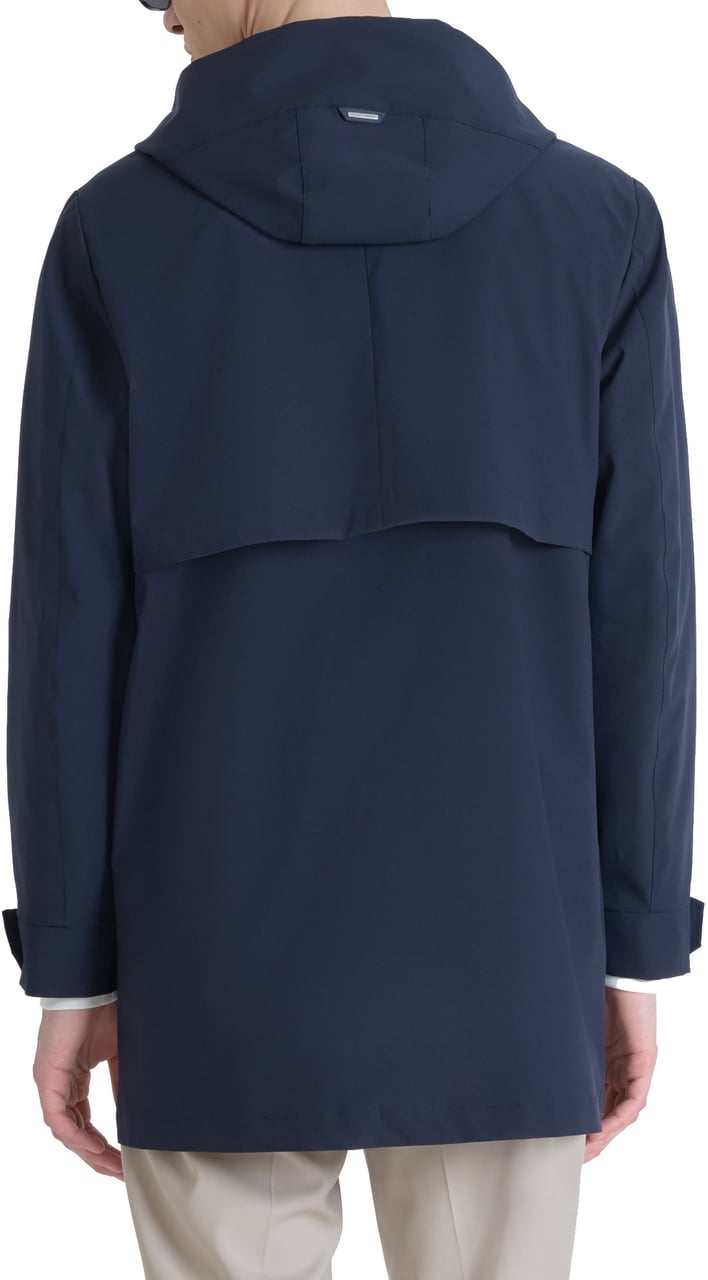 Antony Morato COAT RELAXED FIT COMPOUND TECHNO FABRIC WITH METAL LOGO ON RUBBER FLAG Blauw