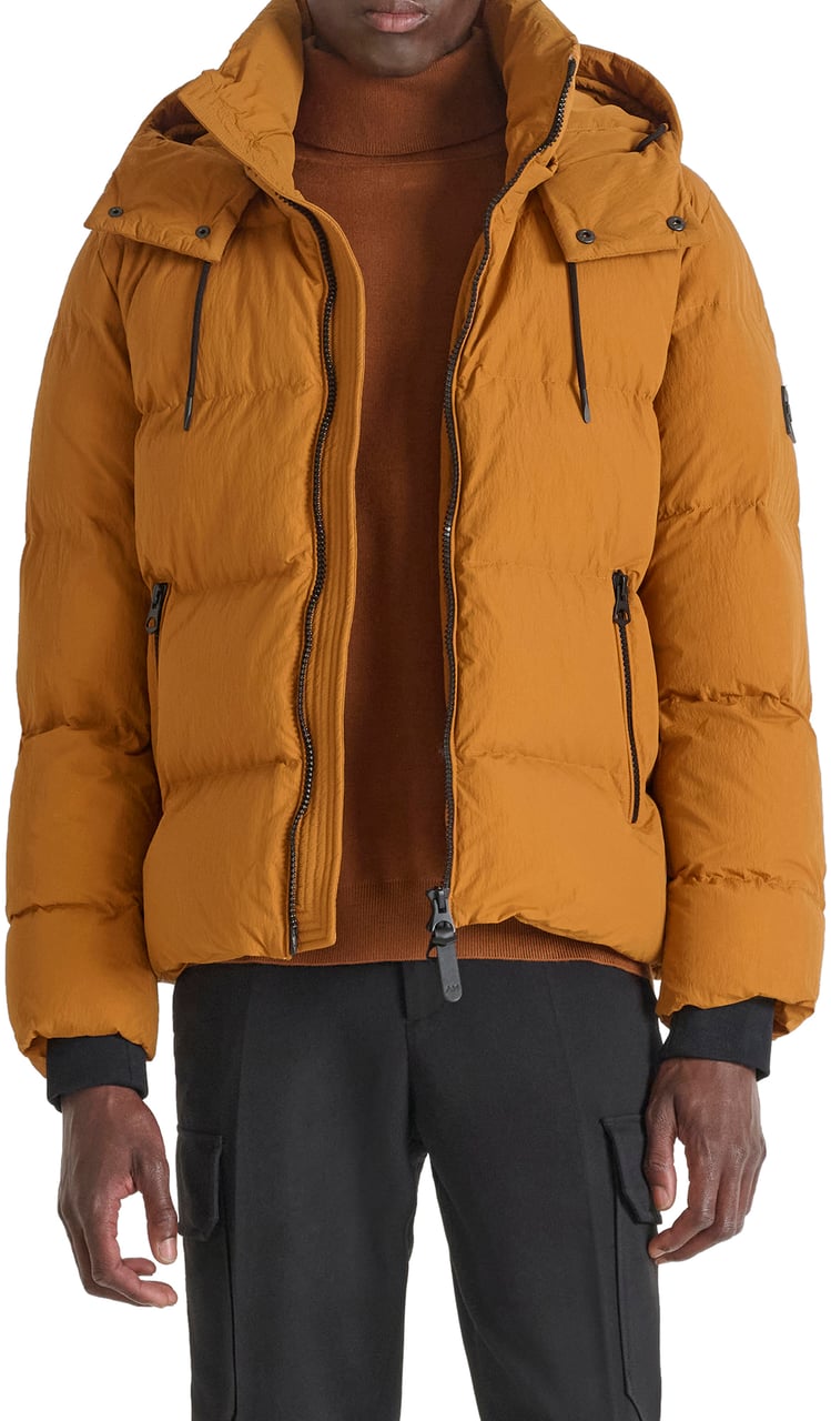 Antony Morato COAT RELAXED FIT IN  CRINKLE NYLON FABRIC WITH ECOPADDING AND LOGO ON RUBBER PATCH Bruin