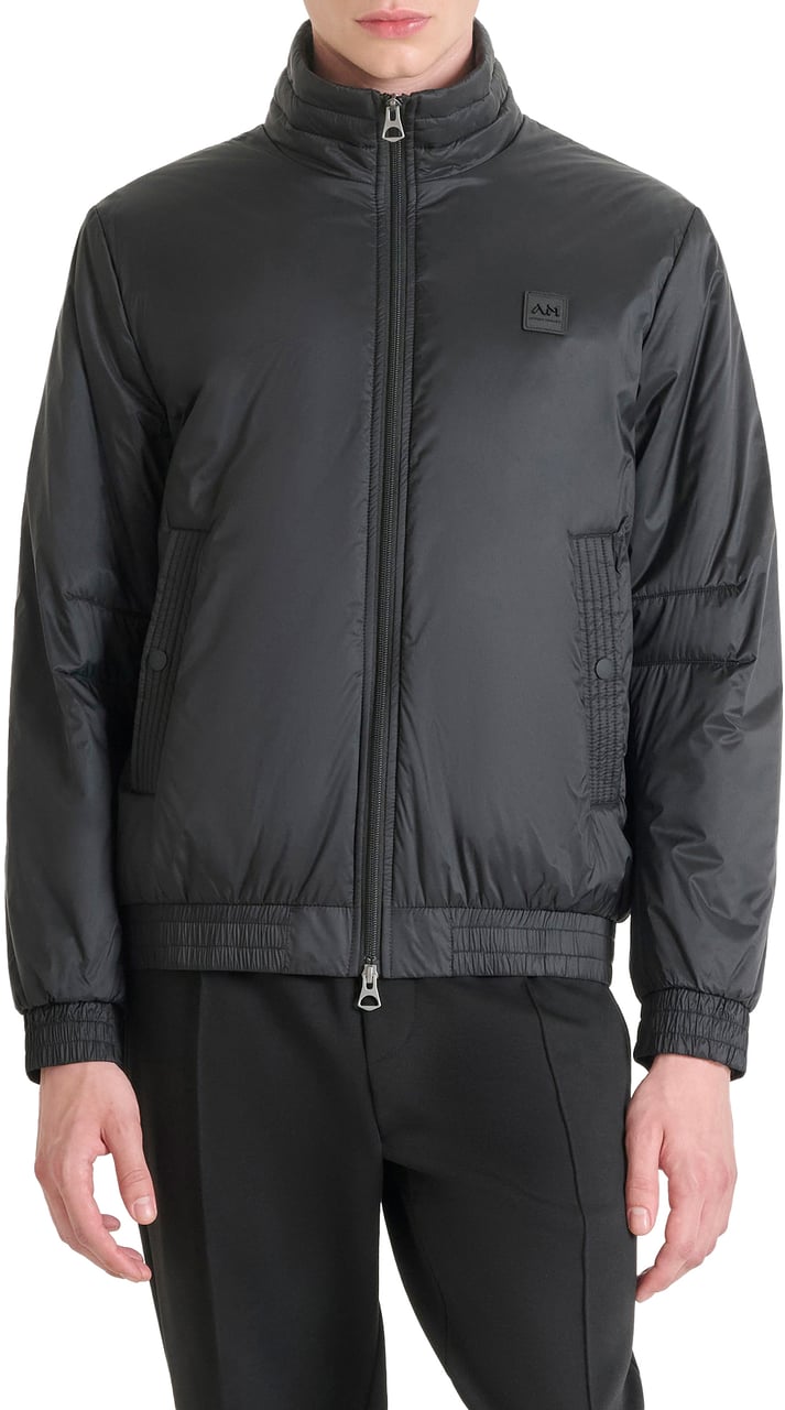 Antony Morato COAT REGULAR FIT IN NYLON SHIOZE FABRIC WITH ECOPADDING AND LOGOED BADGE ON RUBBER PATCH Zwart