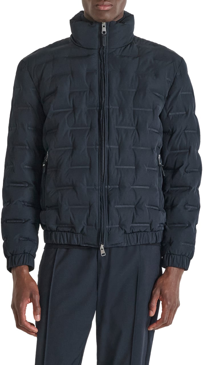 Antony Morato COAT REGULAR FIT IN 3D DEBOSSING TECHNO FABRIC WITH ECOPADDING AND RUBBER LOGO PULLER ZIP Blauw