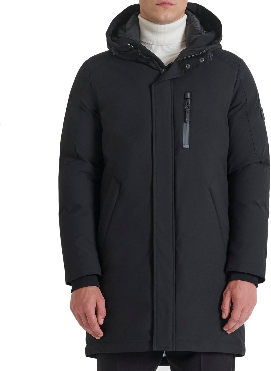 Antony Morato COAT REGULAR FIT IN WATER PROOF TWILL TECHNO FABRIC WITH ECOPADDING AND LOGO ON RUBBER PATCH Zwart