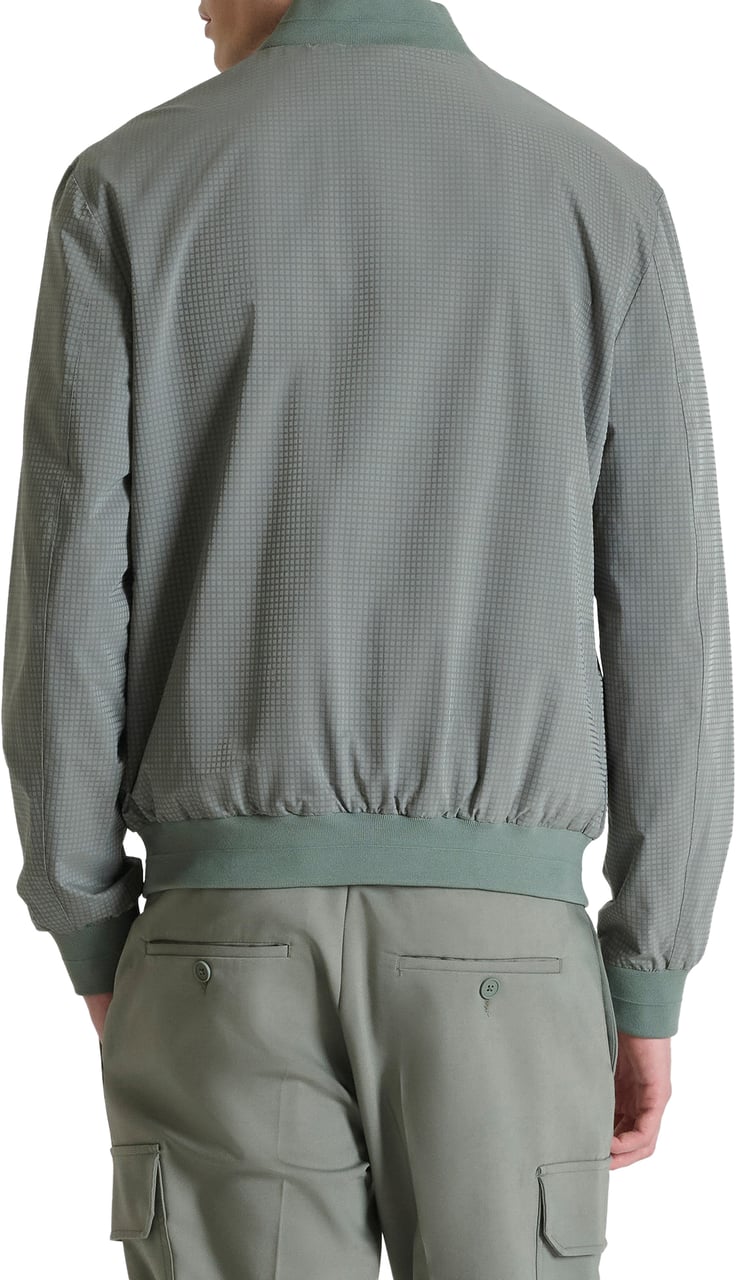 Antony Morato BOMBER REGULAR FIT IN  NYLON FABRIC WITH LOGO RUBBER PATCH WITH ZIP TWO WAY RIB ON BOTTOM AND CUFF Groen