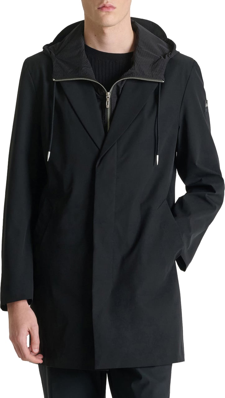 Antony Morato LONG COAT REGULAR FIT  IN COMPOUND FABRIC WITH HOODIE DETACHABLE PART AND LOGO RUBBER PATCH Zwart
