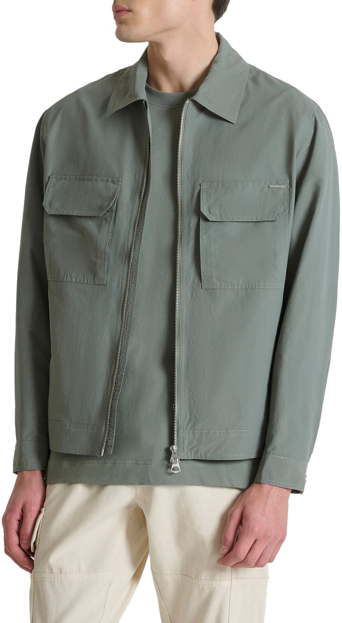 Antony Morato COAT RELAXED FIT IN DOBBY FABRIC WITH RUBBER LOGO PATCH  PLAQUETTE AND ZIP TWO WAY Groen