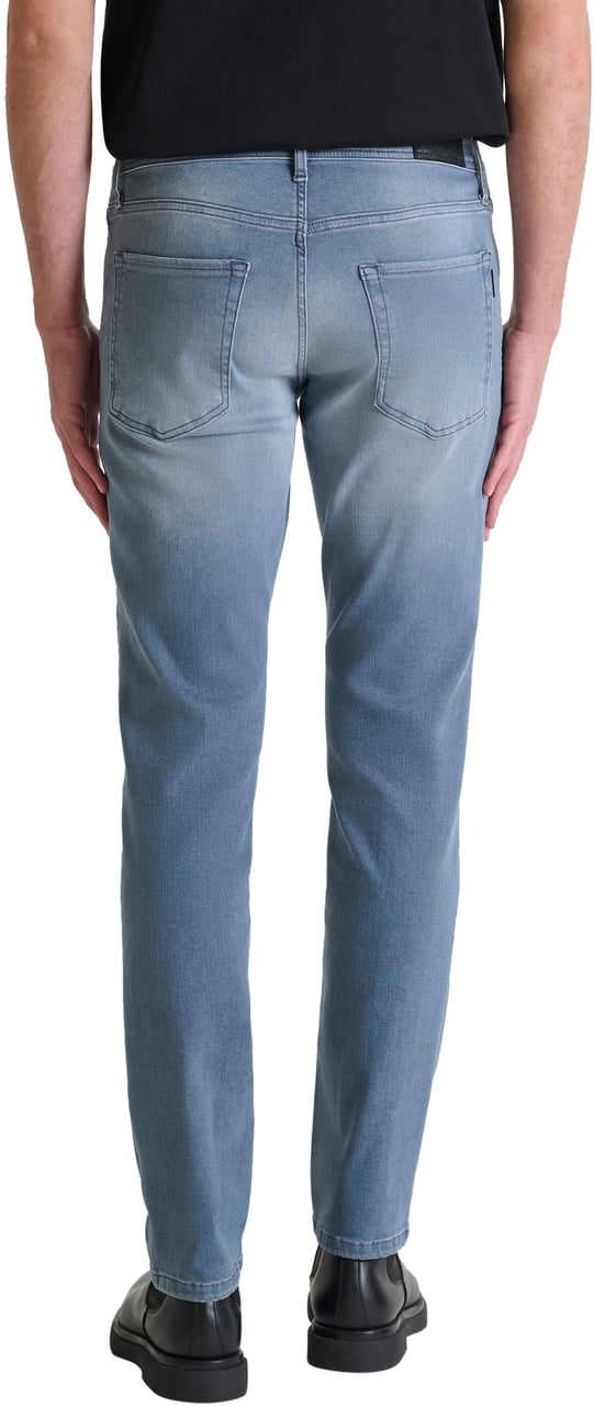 Antony Morato JEANS OZZY TAPERED FIT IN ICONIC SPECIAL BLUE DENIM Blauw