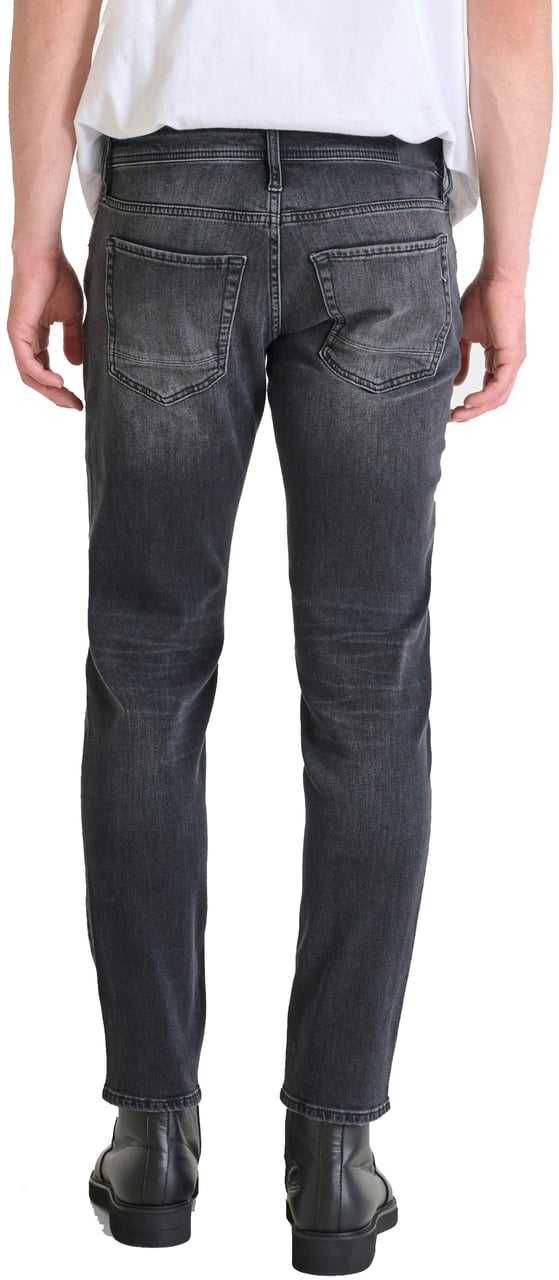 Antony Morato JEANS KURT COMFORT TAPERED FIT IN ICONIC BLACK OD BLACK DENIM Zwart
