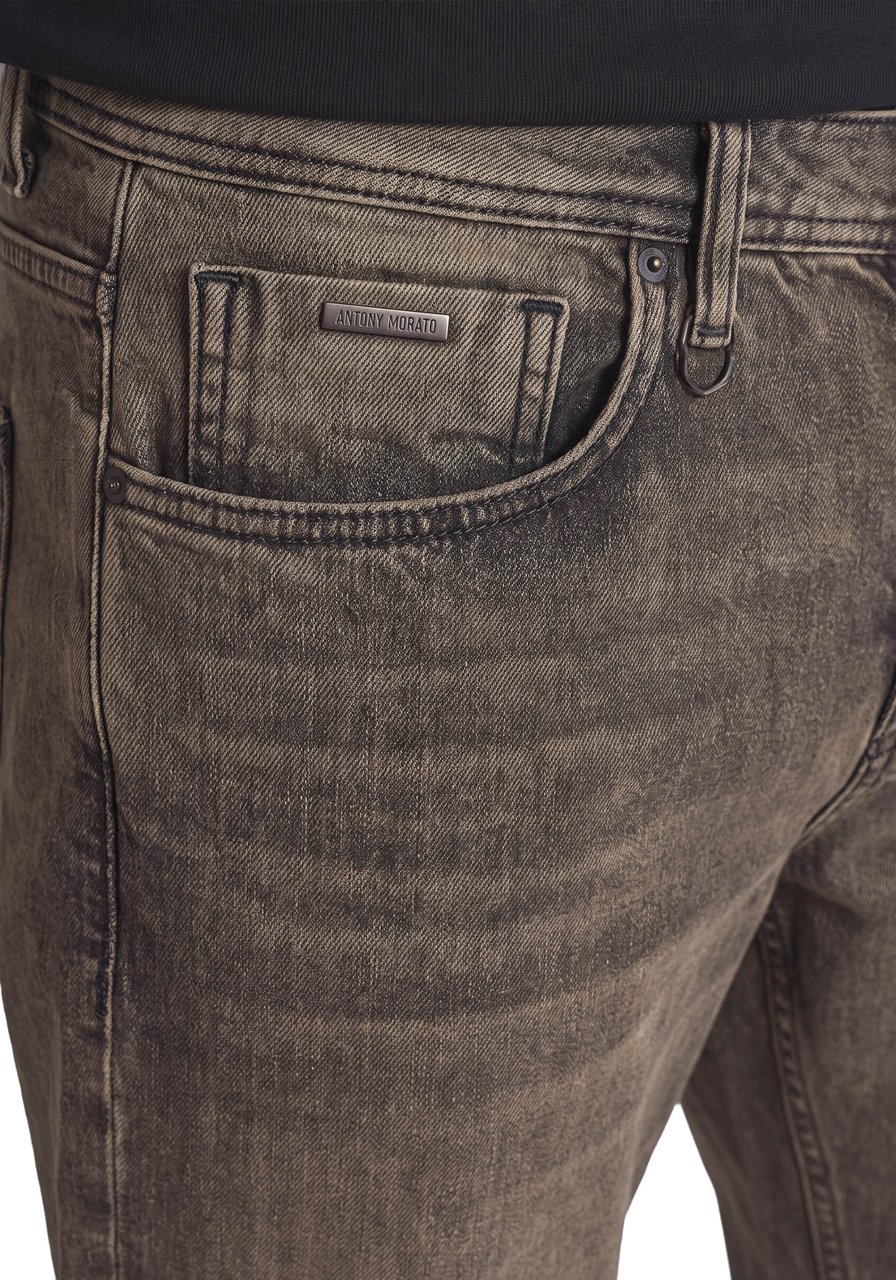 Antony Morato JEANS DORIS BAGGY ANKLE LENGHT FIT IN RIDIG OVERDYED BLACK BLACK DENIM Zwart