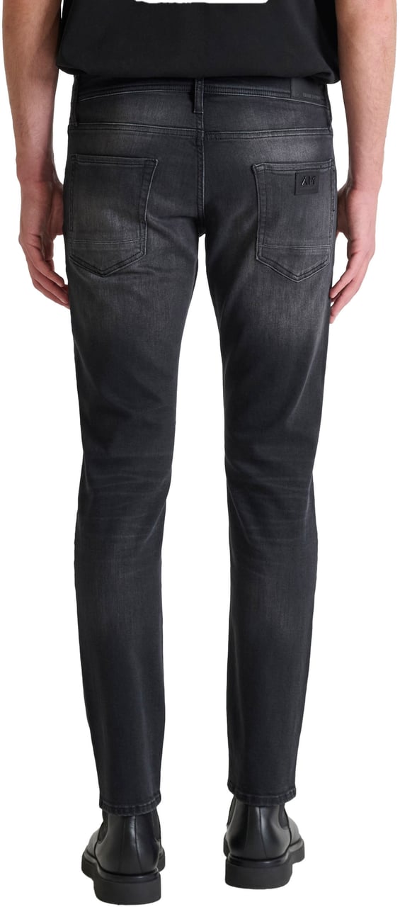 Antony Morato JEANS METAL KURT COMFORT TAPERED FIT IN ICONIC BLACK BLACK DENIM Zwart