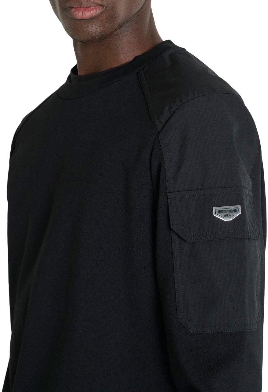Antony Morato FLEECE REGULAR FIT ROUND NECK FABRIC WITH RUBBER METAL PLATE ON SLEEVE Zwart