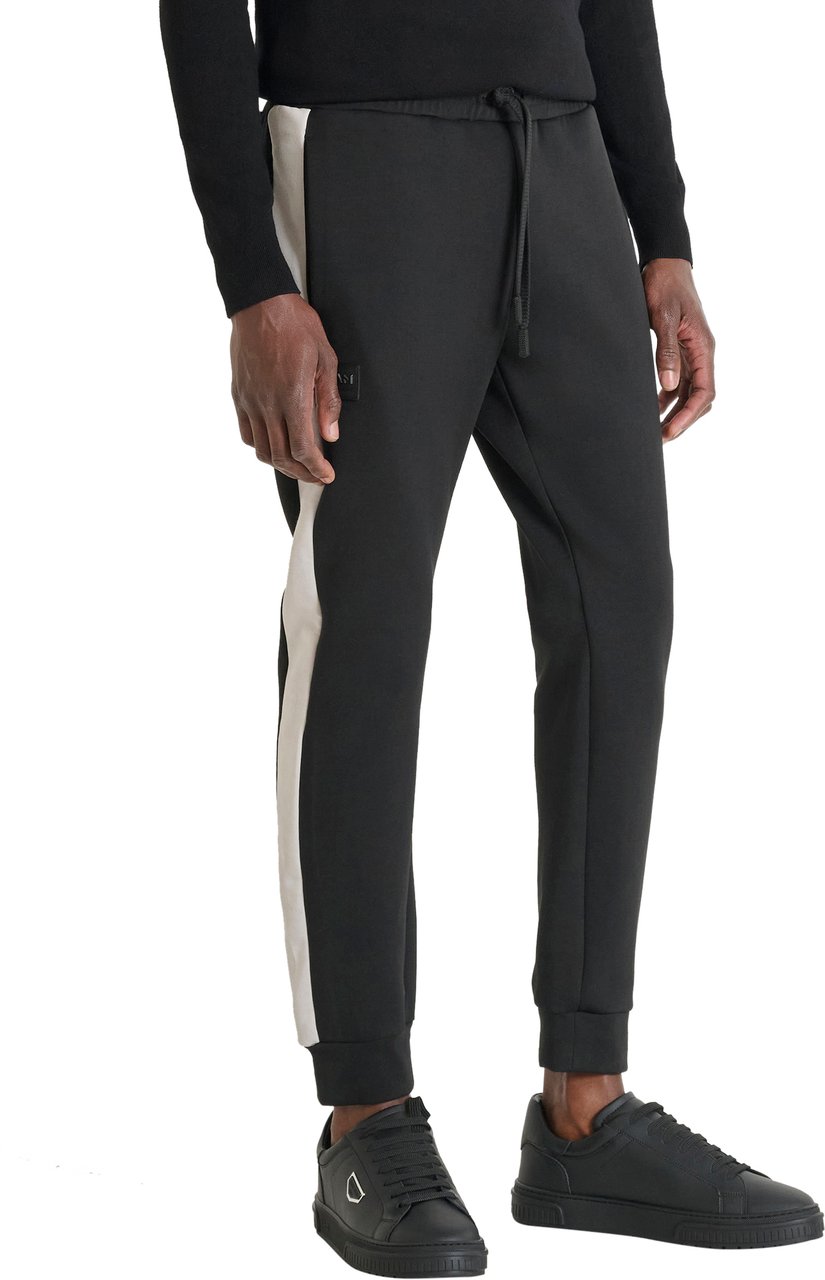 Antony Morato FLEECE TROUSERS REGULAR FIT WITH LOGOED BADGE ON RUBBER PATCH Zwart