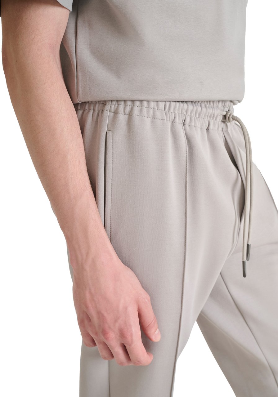 Antony Morato FLEECE TROUSERS CARROT FIT WITH LOGOED BADGE Grijs