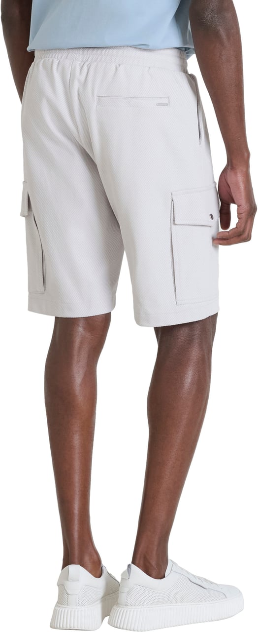 Antony Morato FLEECE SHORTS REGULAR FIT IN COTTON BLEND TWILL CONSTRUCTION  WITH METAL LOGO Wit