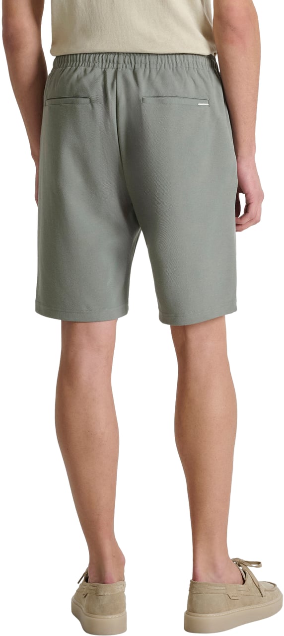 Antony Morato FLEECE SHORTS CODY REGULAR FIT WITH LOGOED  BADGE Groen