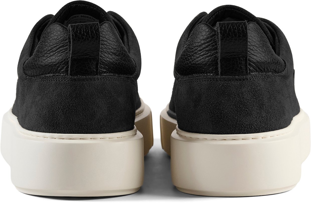 Antony Morato SNEAKER METAL DIXON IN SUEDE.3D LOGO METAL PLATE.LIGHT EVA SOLE Zwart