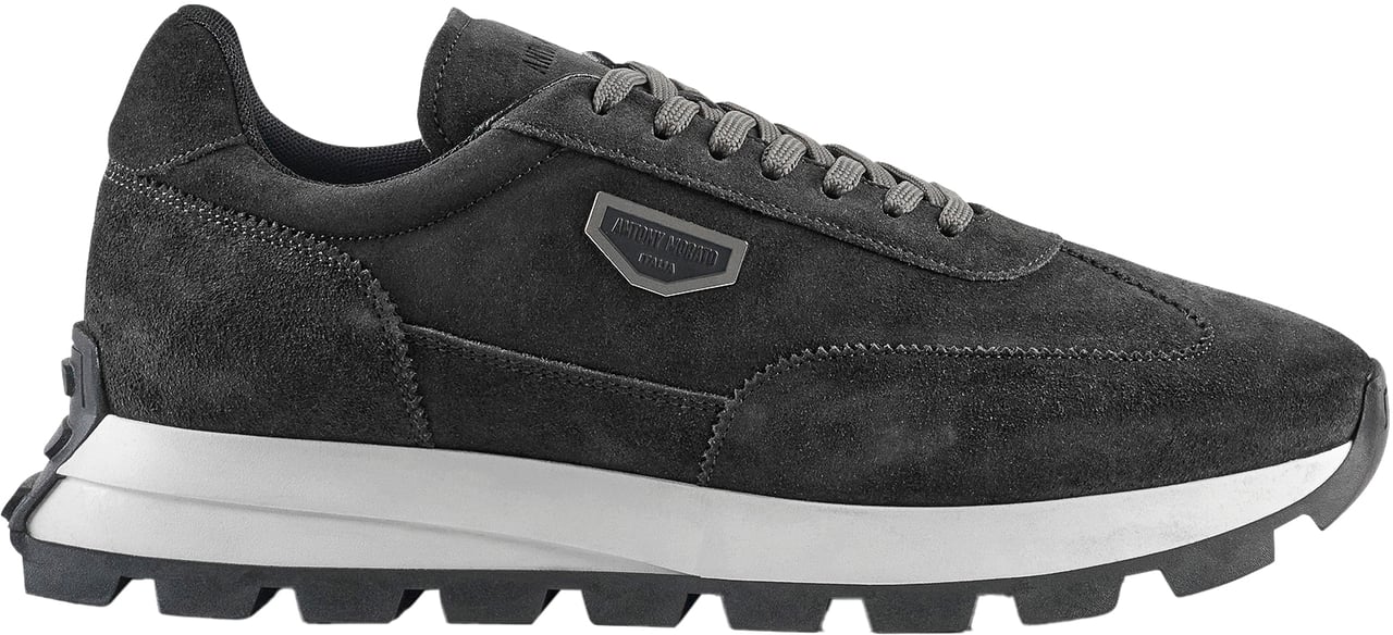Antony Morato RUNNING METAL RHINO IN SUEDE.3D LOGO ON METAL PLATE.SOLE WITH CONTRAST RUFFLE BOTTOM Zwart