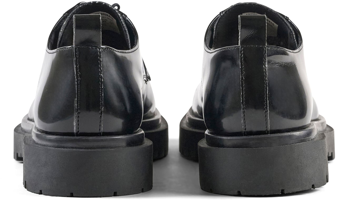 Antony Morato DERBY SHINY RUSSELL.3D LOGO PLATE.WELTED RACK SOLE Zwart