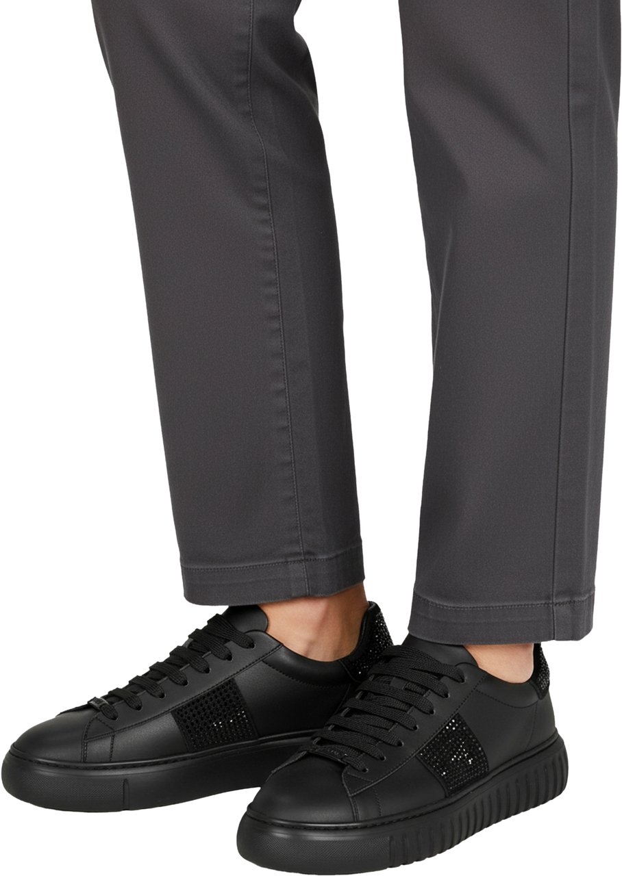 Antony Morato SNEAKER DUSTY HOLT IN COATED LEATHER AND SPARKLING ACCENTS.3D LOGO ON LOOP.LIGHT EVA SOLE Zwart