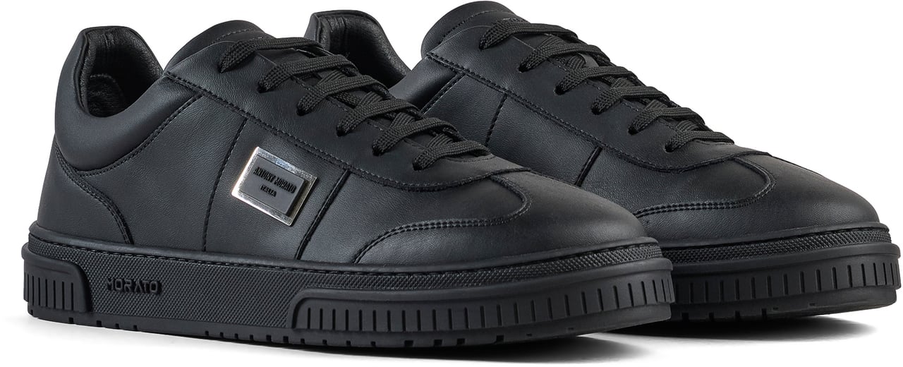 Antony Morato SNEAKER METAL HOLER IN COATED LEATHER.3D LOGO ON METAL PLATE.TEXTURED AND RUFFLE RELIEF SOLE Zwart