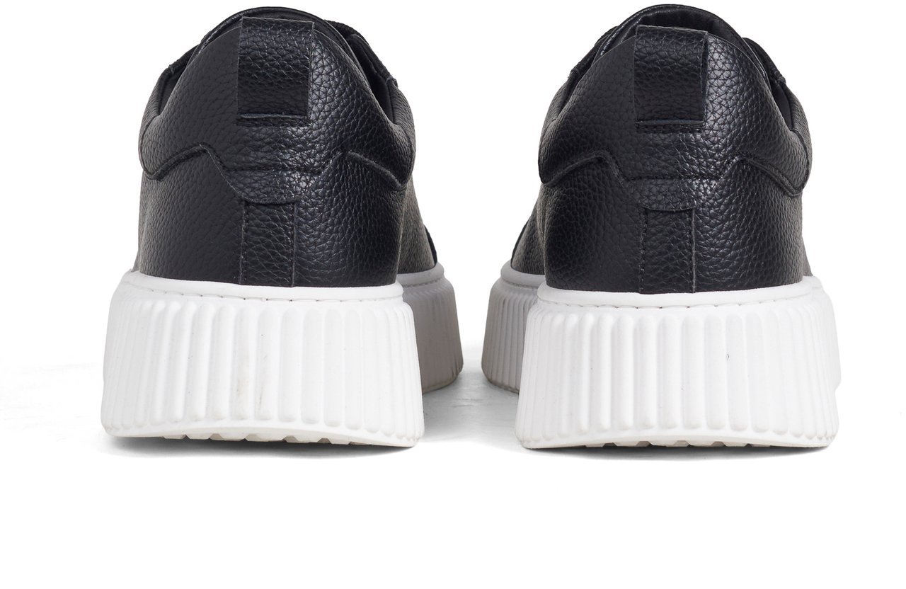 Antony Morato SNEAKER HOPPER IN TUMBLED COATED LEATHER.METAL LOOP DATACHABLE.PLATFORM SOLE WITH 3D CORDON MOTIF Zwart