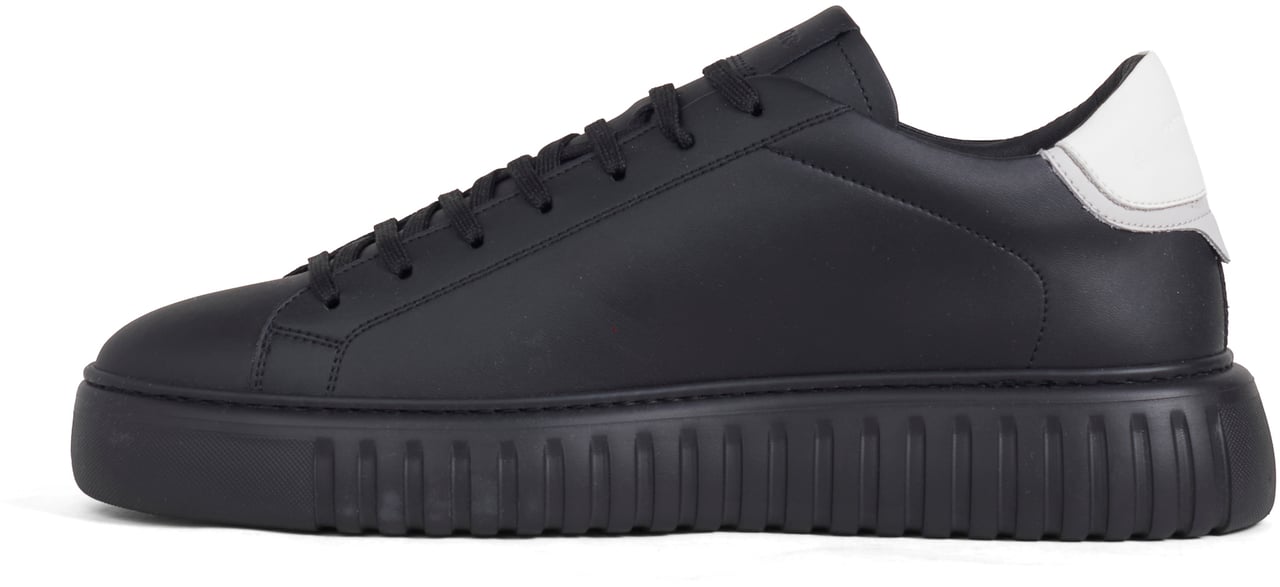 Antony Morato SNEAKER ARIES IN COATED LEATHER.LOGO ACCENT ON UPPER.INJECTION LIGHT EVA SOLE Zwart