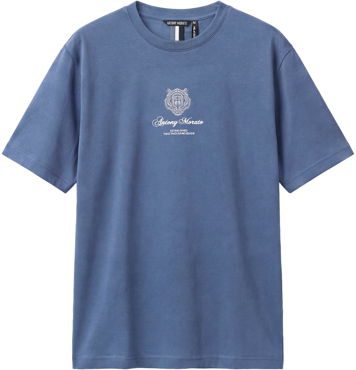 Antony Morato T-SHIRT RELAXED FIT ROUND NECK IN JERSEY COTTON FABRIC WITH PATCH PRINT AND BACK MATT PLASTIC LOGO Blauw