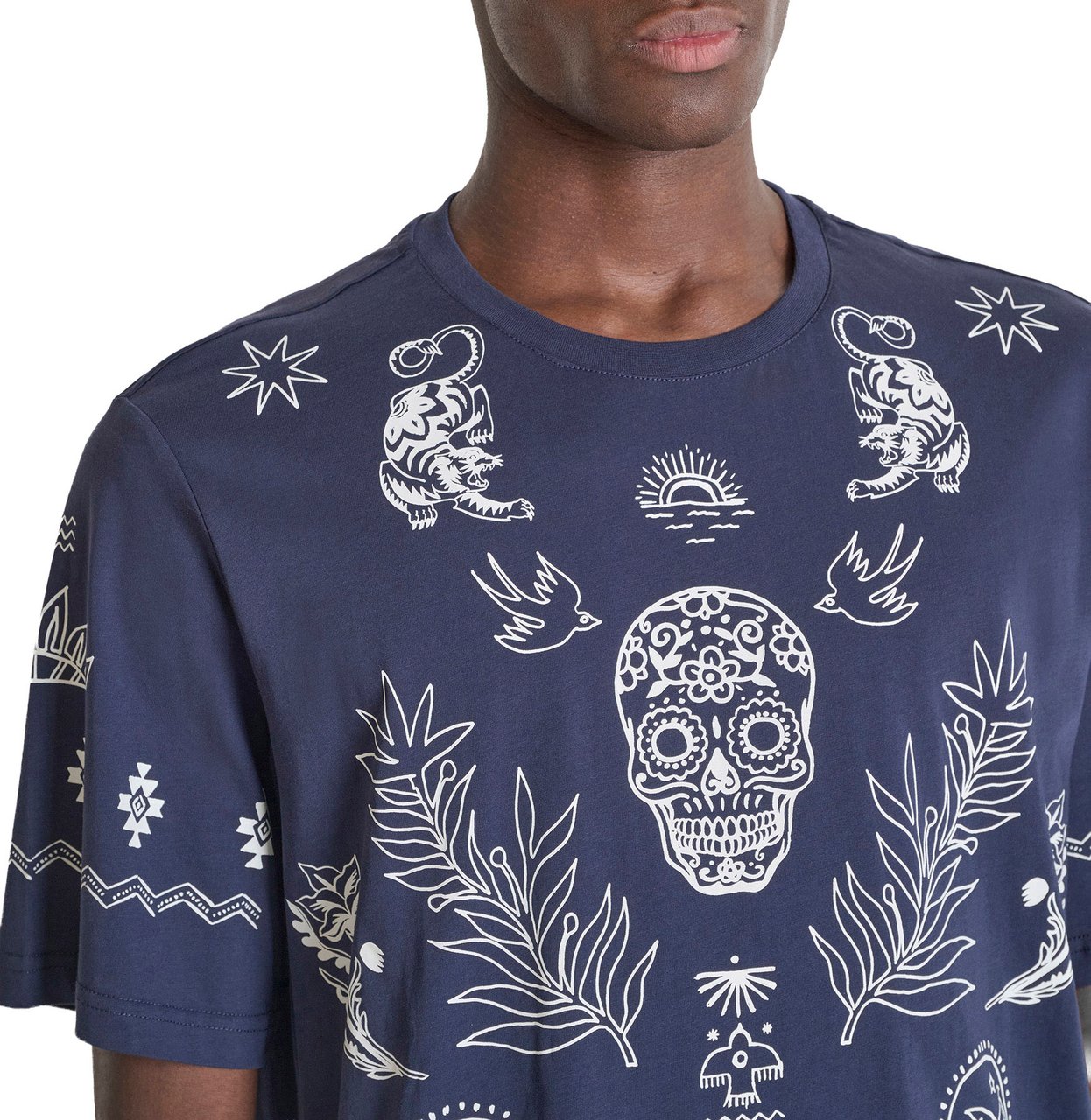 Antony Morato T-SHIRT RELAXED FIT IN COTTON JERSEY FABRIC WITH WATER PRINT IN CONTRAST COLOR Blauw