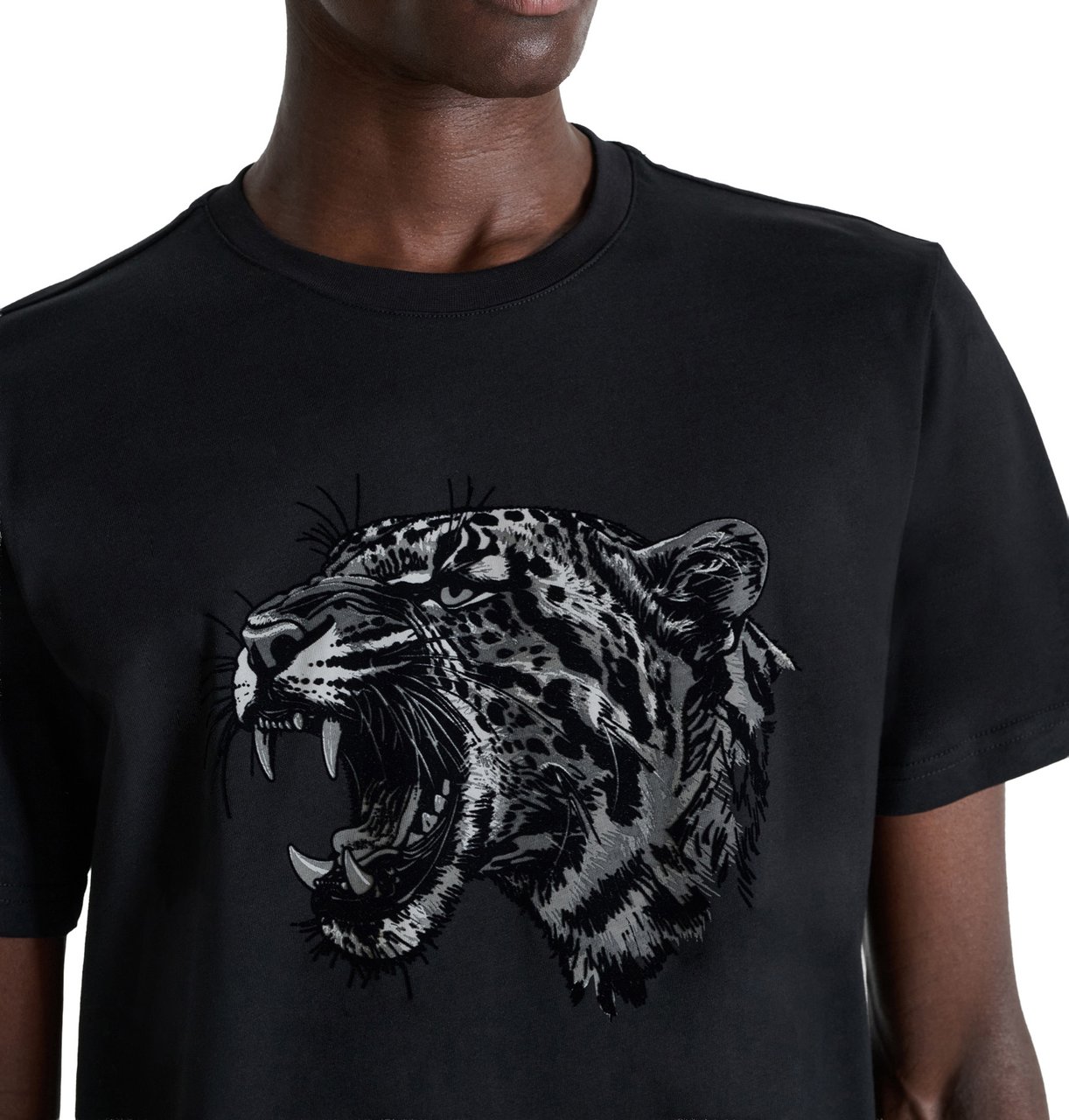Antony Morato T-SHIRT REGULAR  FIT IN JERSEY COTTON FABRIC WITH MATT PLASTIC AND FLOCK PRINT Zwart