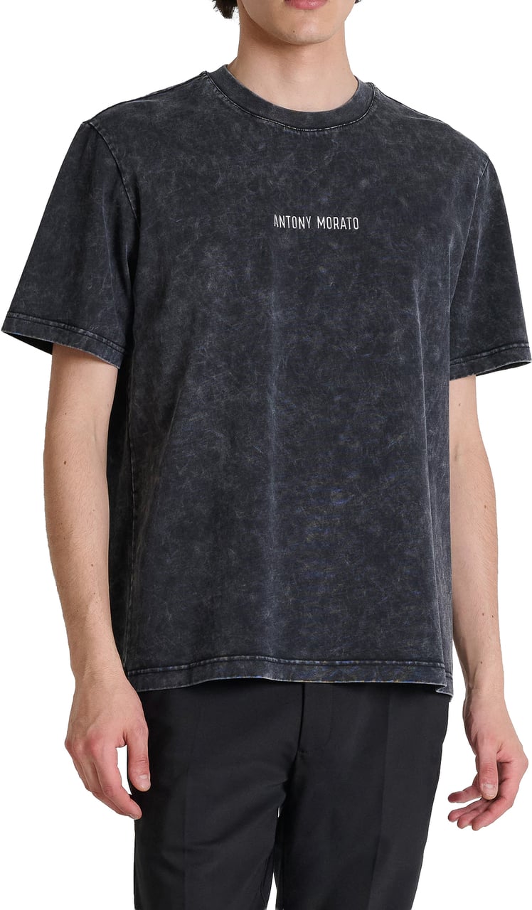 Antony Morato T-SHIRT RELAXED FIT IN JERSEY COTTON FABRIC WITH  LOGO PRINT ON FRONT SULPHUR DYE, STONE, SNOW WASH Grijs