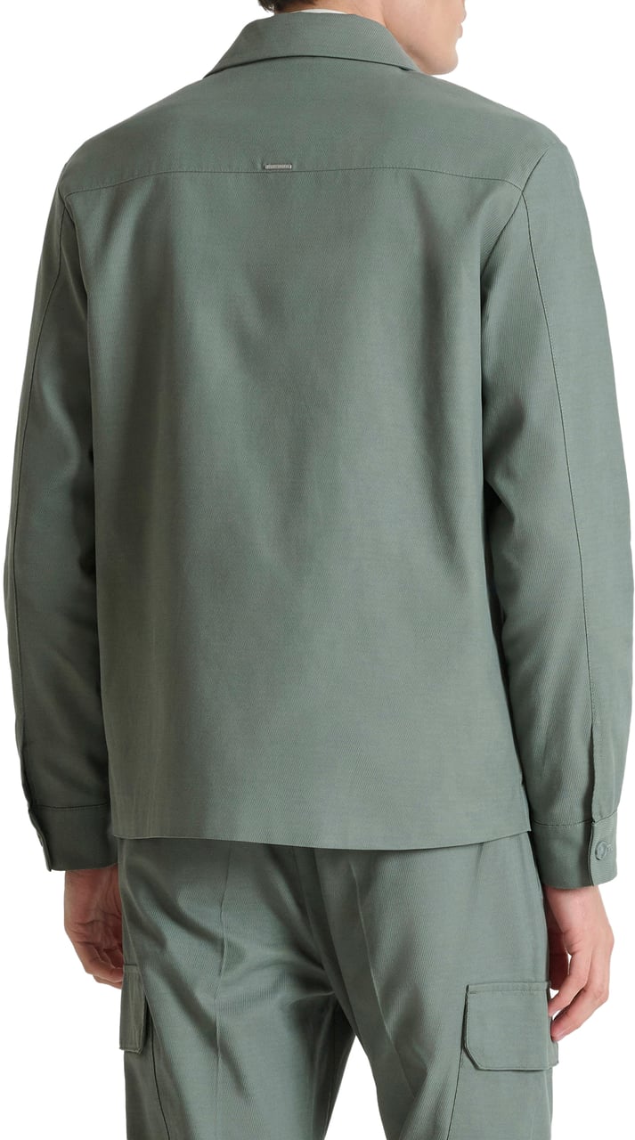 Antony Morato SHIRT SUEZ REGULAR FIT LONG SLEEVES  IN CAVALRY TWILL FABRIC WITH LOGO  PLAQUETTE ON BACK Groen