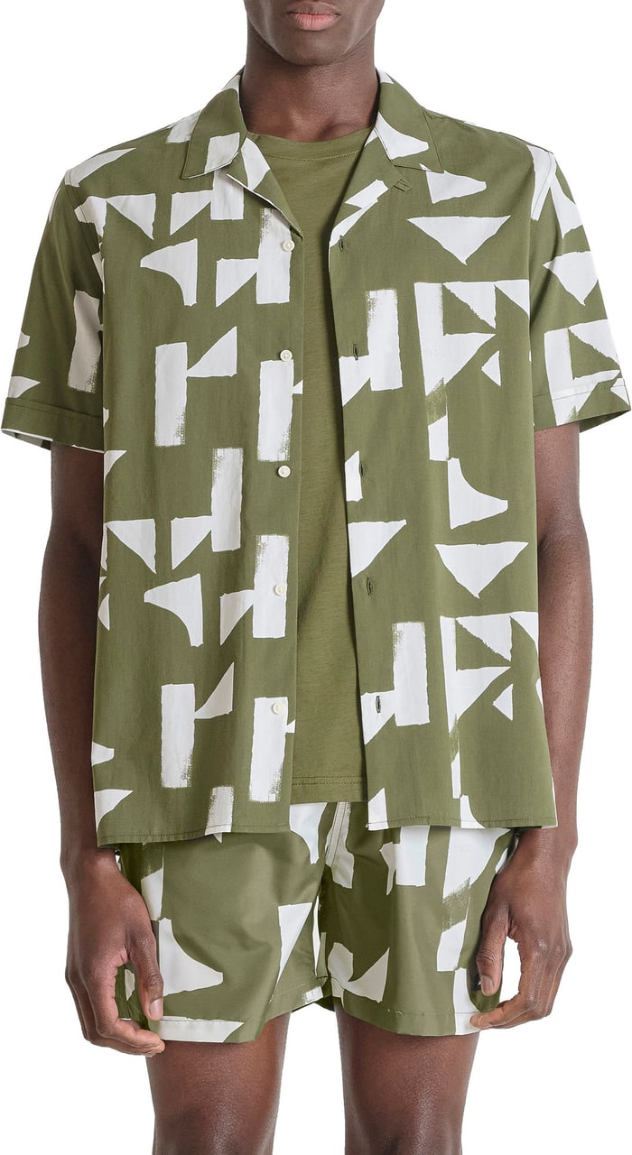 Antony Morato SHIRT HONOLULU REGULAR STRAIGHT FIT IN WITH LOGOED BADGE Groen