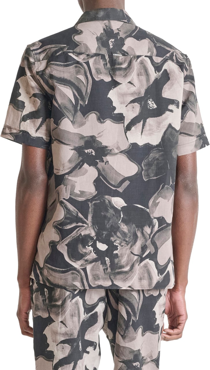 Antony Morato SHIRT HONOLULU RELAXED STRAIGHT FIT IN RAMIE FABRIC WITH LOGOED BADGE Divers