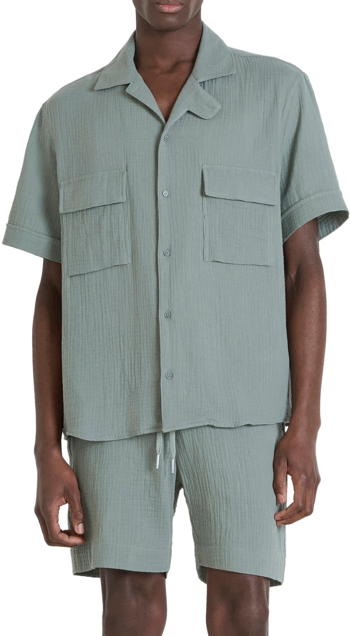 Antony Morato SHIRT NAIROBI RELAXED FIT IN SOFT TOUCH COTTON CRINCKLE FINISH WITH LOGOED METAL BADGE Groen