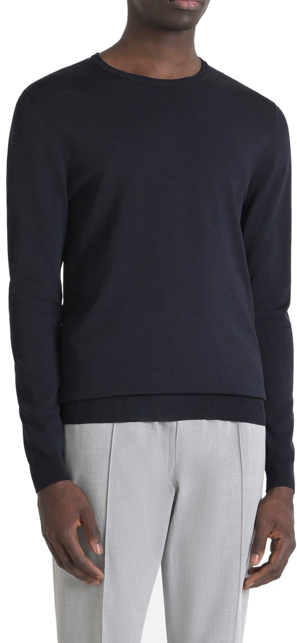 Antony Morato SWEATER SUPER SLIM FIT IN VISCOSE BLEND SUPER FINE YARN WITH LOGOED METAL BADGE Blauw
