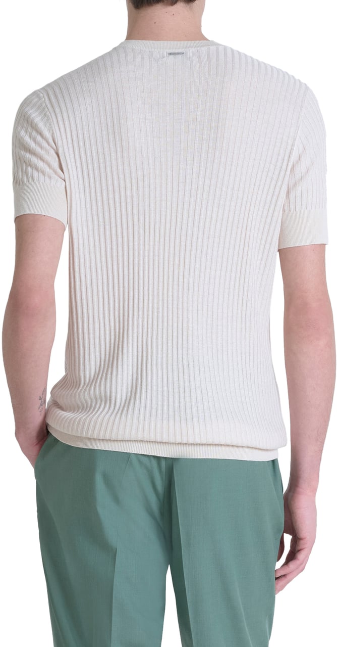 Antony Morato SWEATER SLIM FIT IN VISCOSE BLEND SUPER SOFT YARN WITH LOGOED METAL BADGE Beige