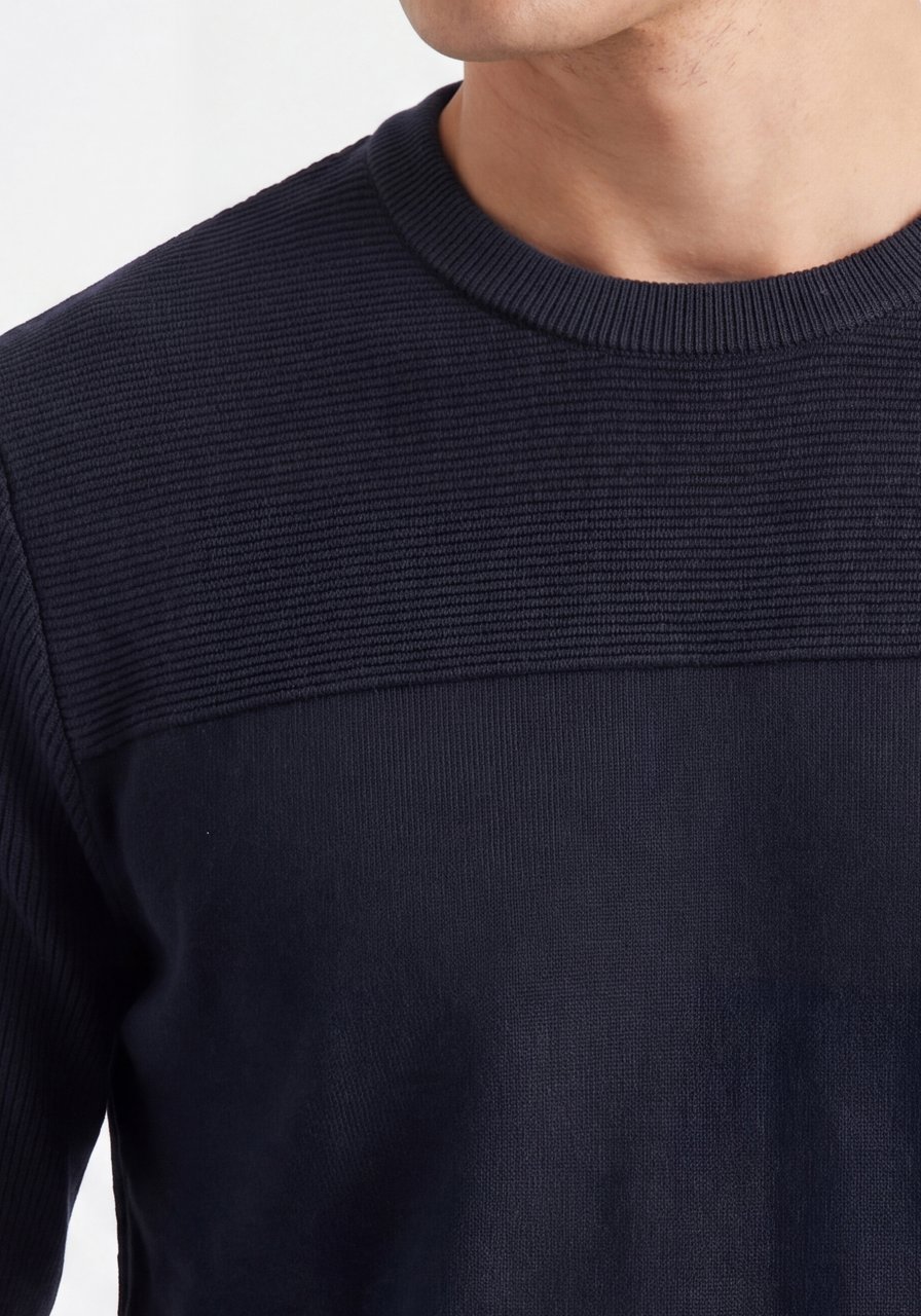 Antony Morato SWEATER ROUND COLLAR LONG SLEEVES REGULAR FIT WITH RUBBER PATCH ON CHEST Blauw