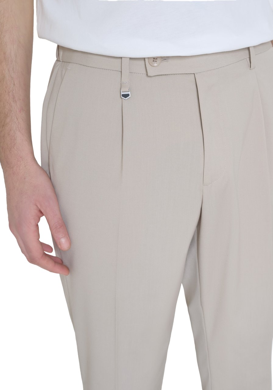 Antony Morato TROUSERS LUIS REGULAR FIT IN STRETCH  VISCOSE BLEND FABRIC Beige