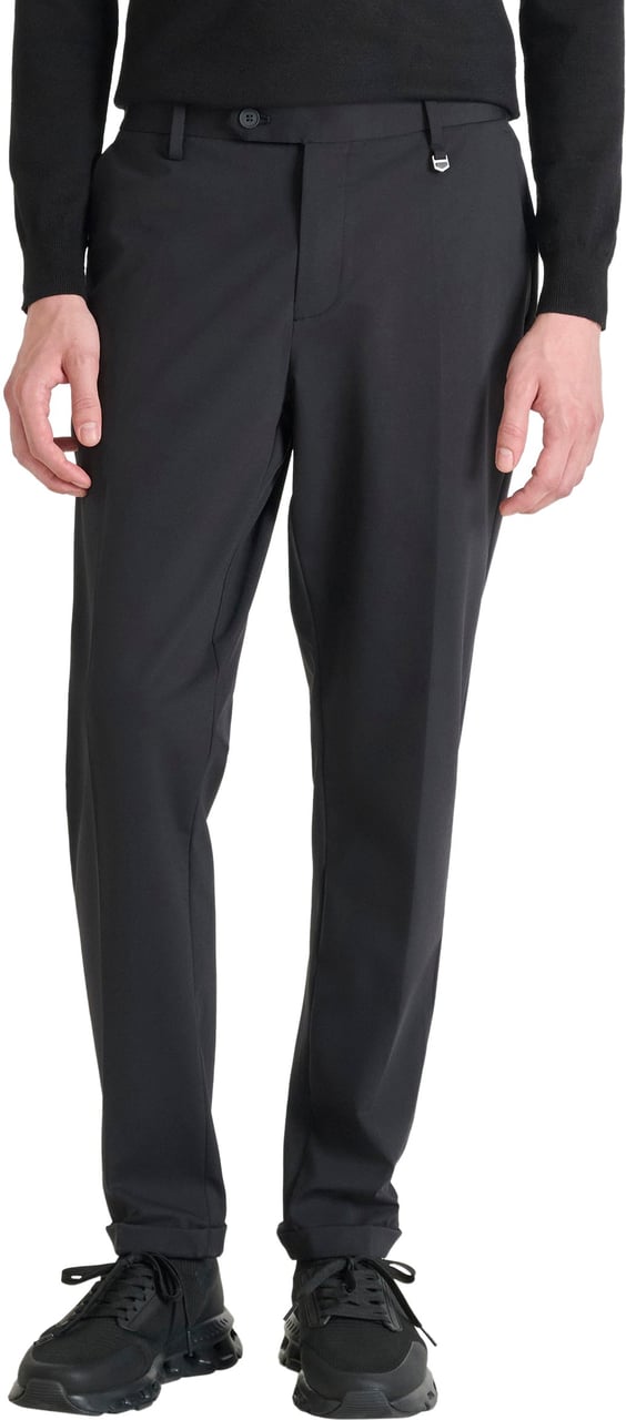 Antony Morato TROUSERS RAD SLIM ANKLE LENGHT FIT IN BI-STRETCH FABRIC TECHNO HANDFEEL Zwart