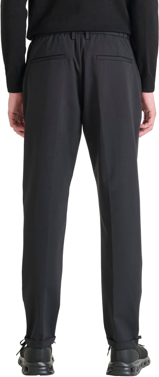 Antony Morato TROUSERS RAD SLIM ANKLE LENGHT FIT IN BI-STRETCH FABRIC TECHNO HANDFEEL Zwart