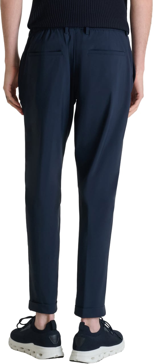 Antony Morato TROUSERS RAD SLIM ANKLE LENGHT FIT IN BI-STRETCH FABRIC TECHNO HANDFEEL Blauw