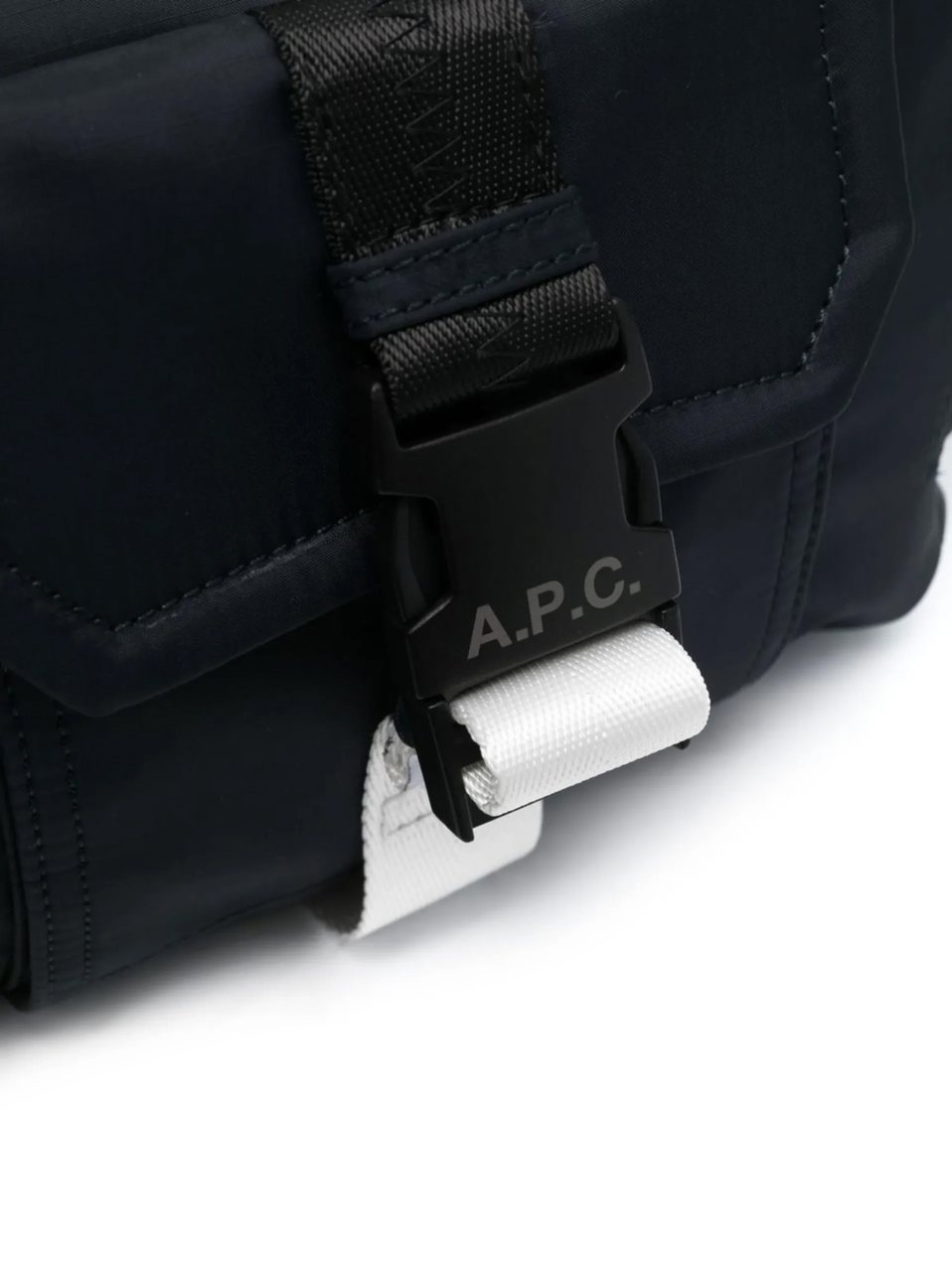 A.P.C. sac porte epaule medium a boucle a p c Blauw