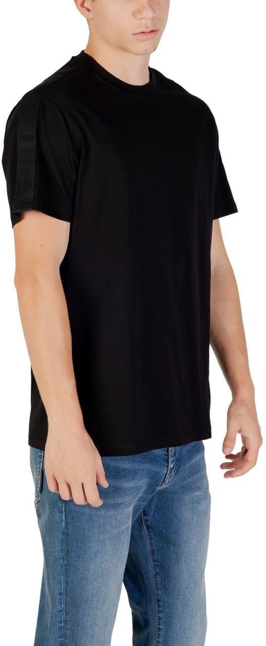 Armani Exchange Men T-Shirt Zwart