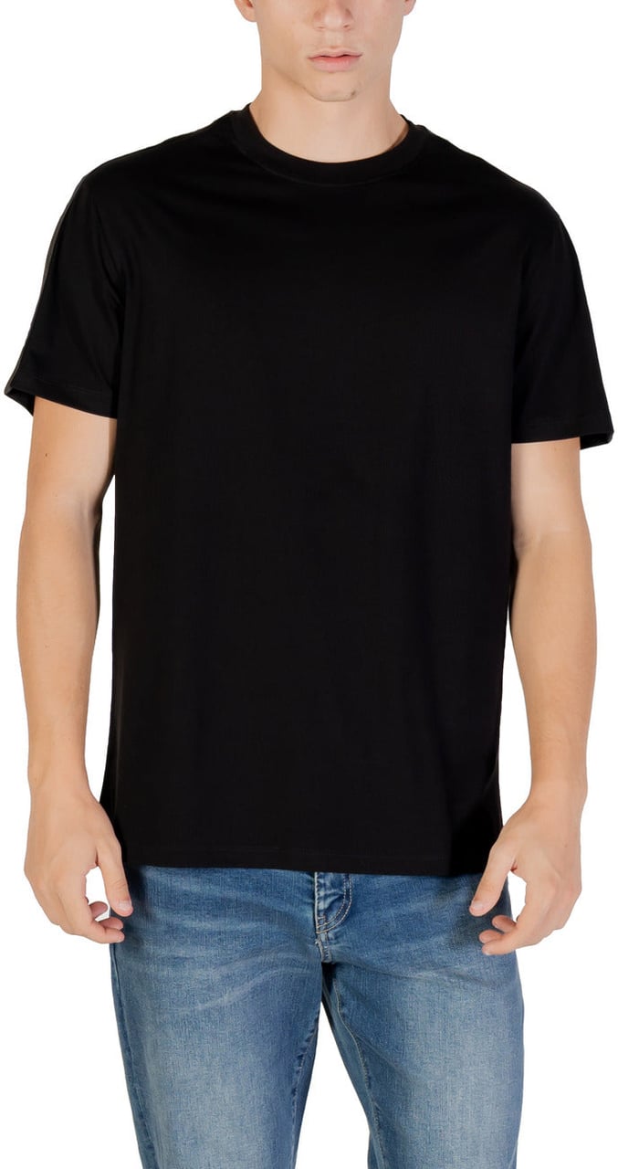 Armani Exchange Men T-Shirt Zwart