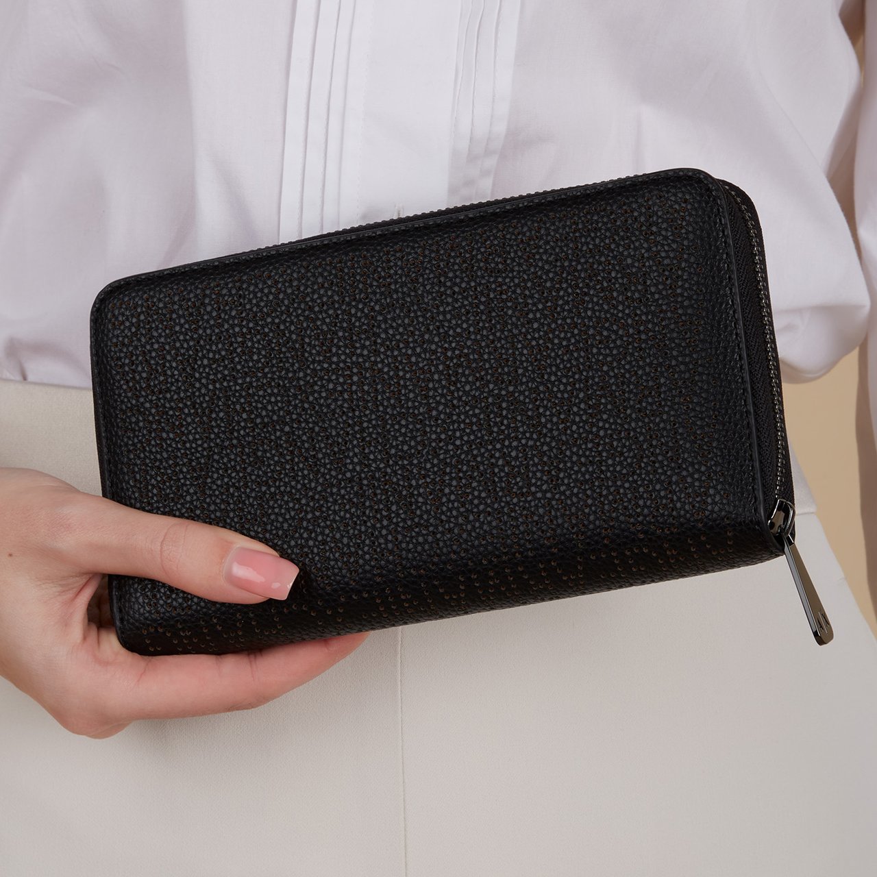 Armani Exchange Zwart Ritsportemonnee Zwart