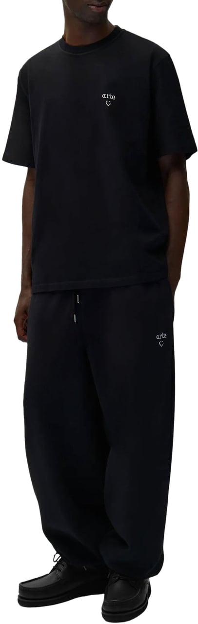 Arte Antwerp ARTE HEART LOGO T-SHIRT BLACK Zwart