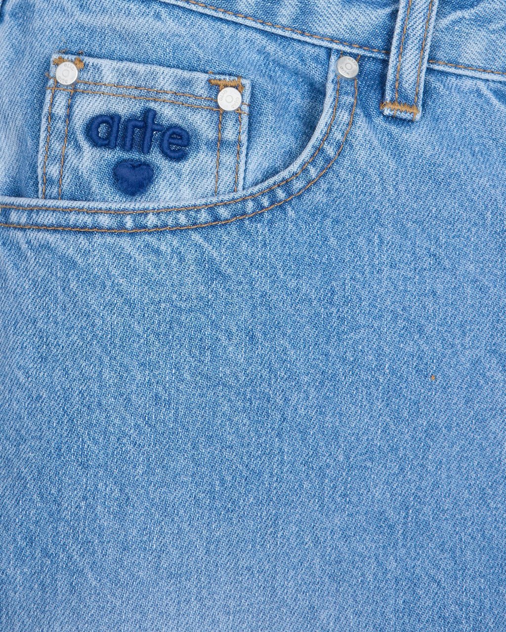 Arte Antwerp Jeans Bleach Wit