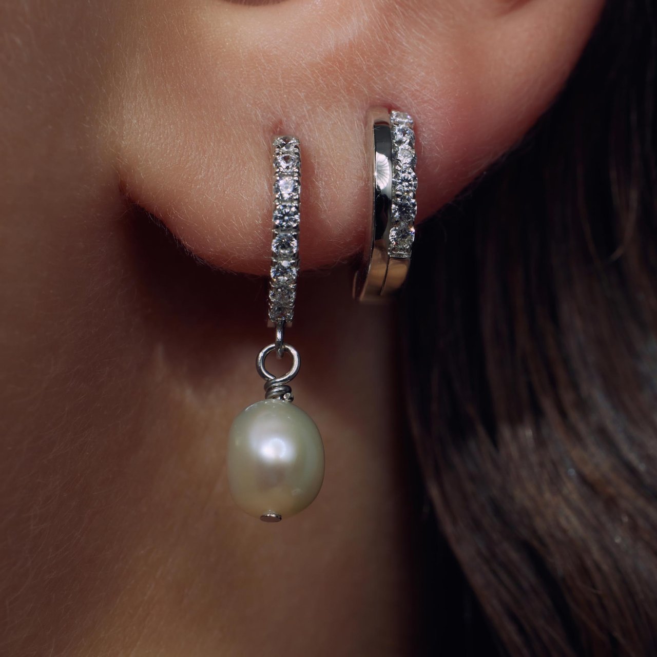 Arte Antwerp Brioso Cortona Bella Oorringen met Parel Zilver